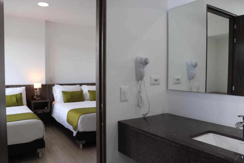 Hotel Santiago De Arma Rionegro Buitenkant foto